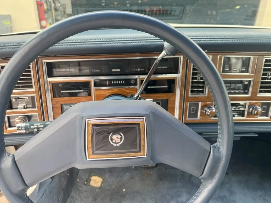 1982 Cadillac Eldorado 10th Gen - Image 19 of 31