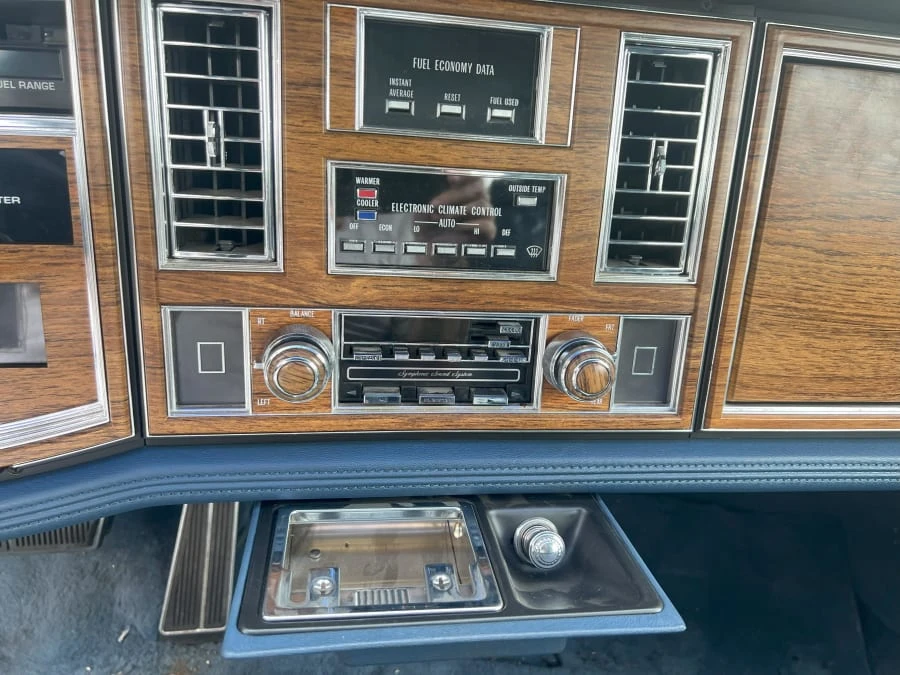 1982 Cadillac Eldorado 10th Gen - Image 23 of 31