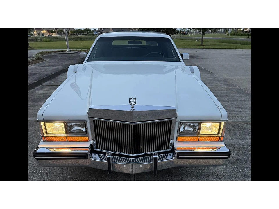 1982 Cadillac Seville - Image 5 of 20