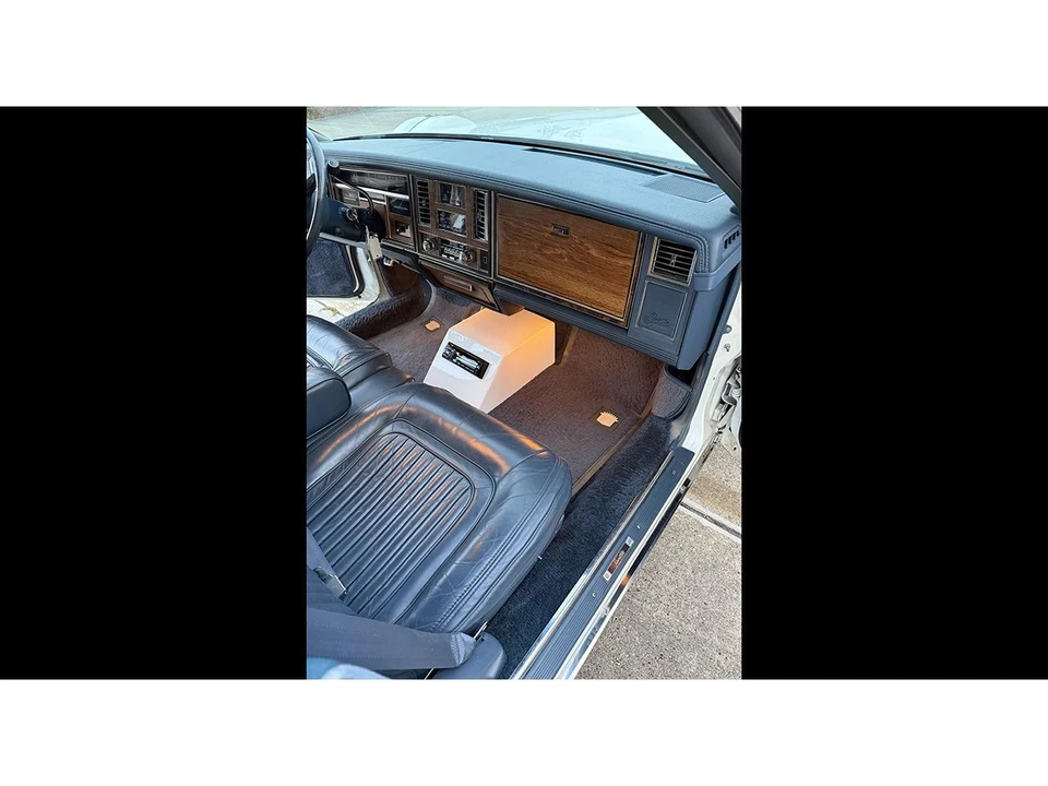 1982 Cadillac Seville - Image 12 of 20