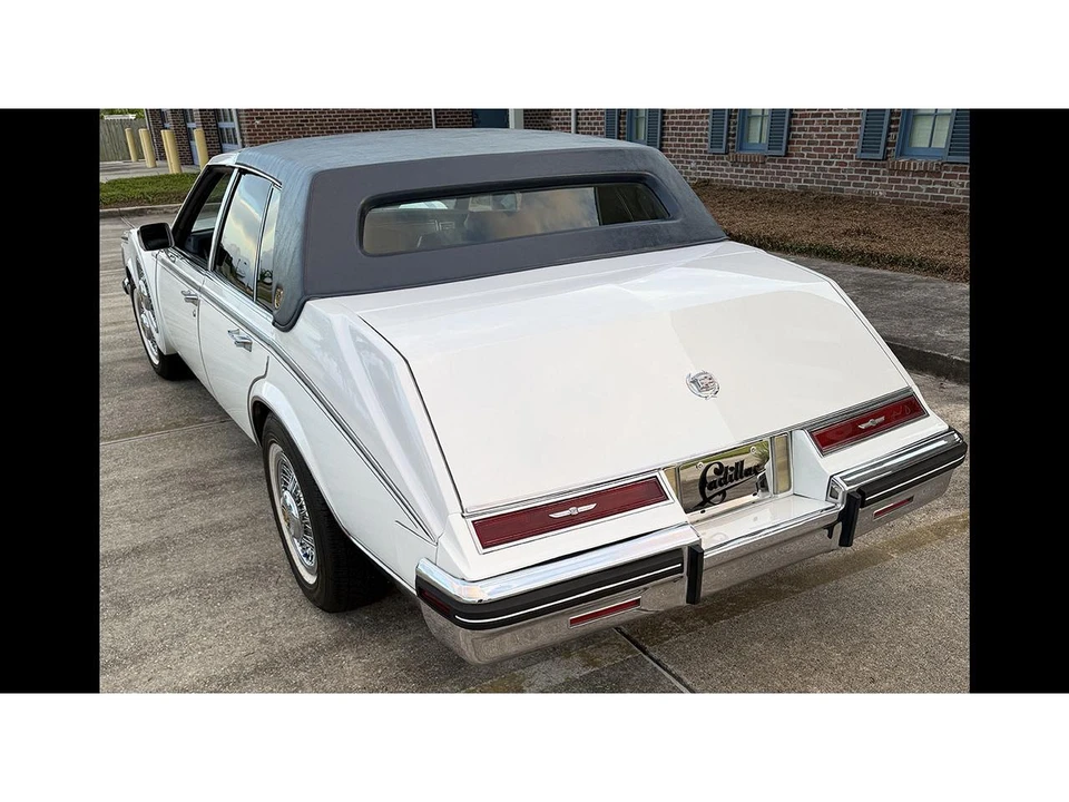 1982 Cadillac Seville - Image 3 of 20