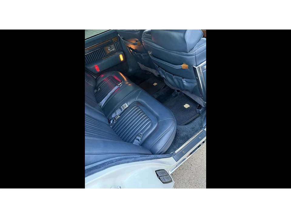 1982 Cadillac Seville - Image 16 of 20