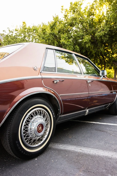 1982 Cadillac Seville - Image 21 of 31