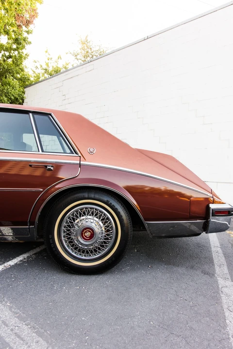 1982 Cadillac Seville - Image 17 of 31