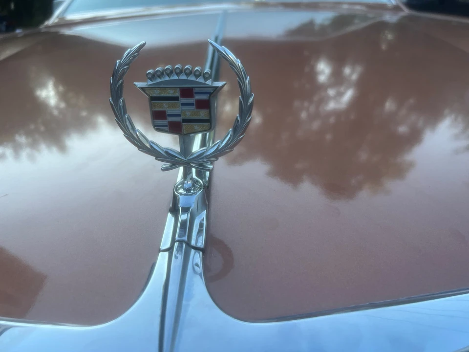 1982 Cadillac Seville - Image 16 of 31