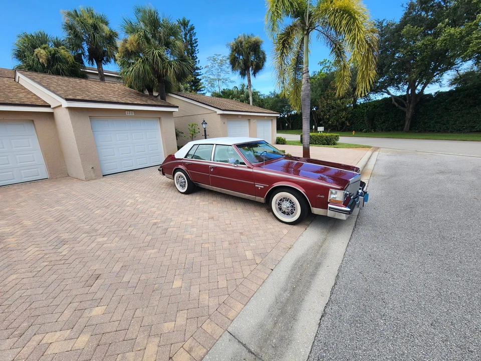 1982 Cadillac Seville - Image 28 of 31
