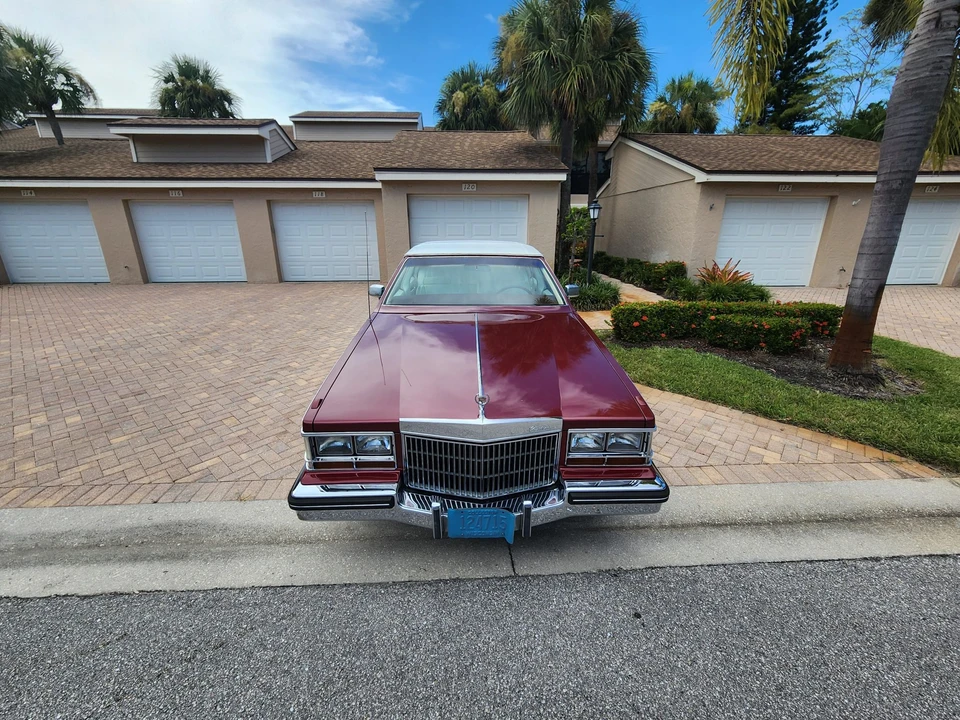 1982 Cadillac Seville - Image 26 of 31