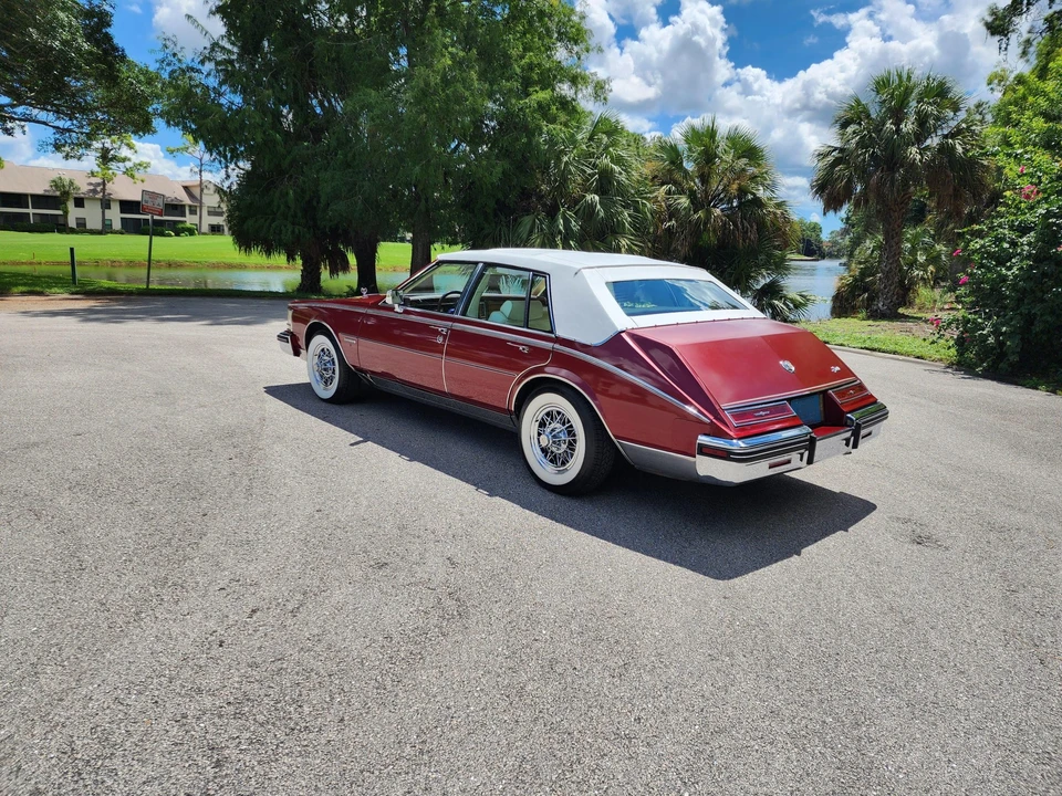 1982 Cadillac Seville - Image 20 of 31