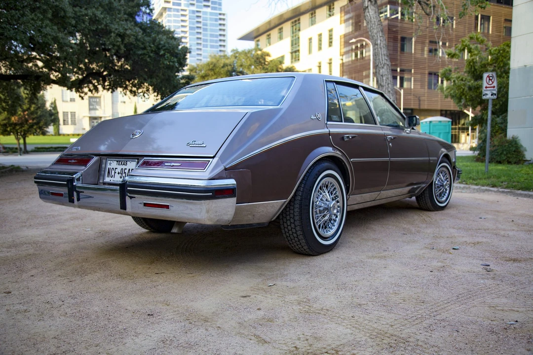 1982 Cadillac Seville - Image 14 of 31