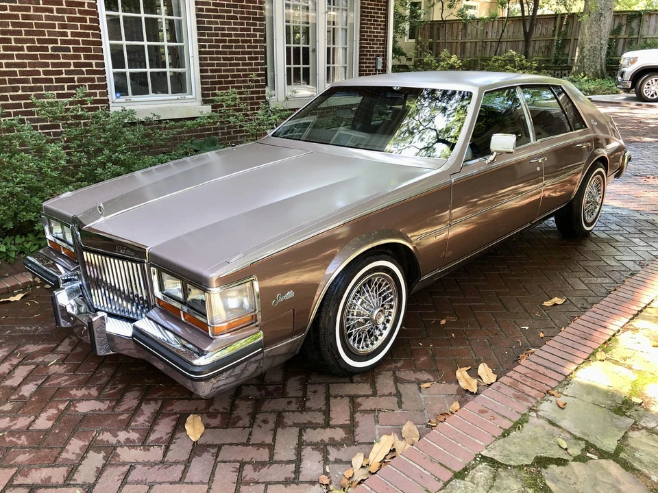 1982 Cadillac Seville - Image 2 of 31