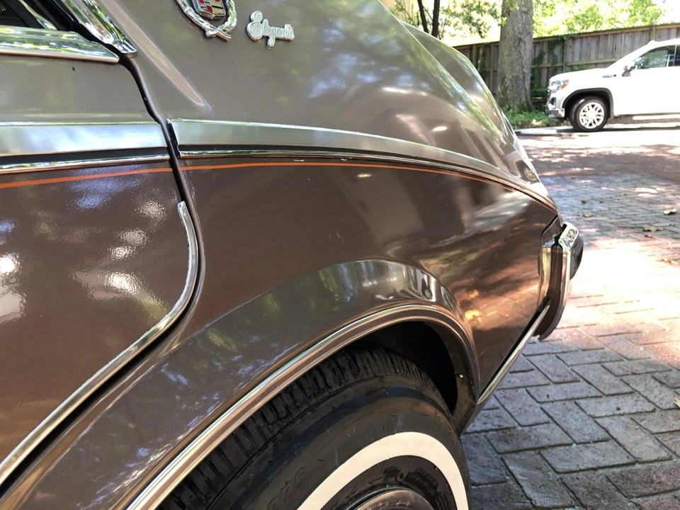 1982 Cadillac Seville - Image 17 of 31