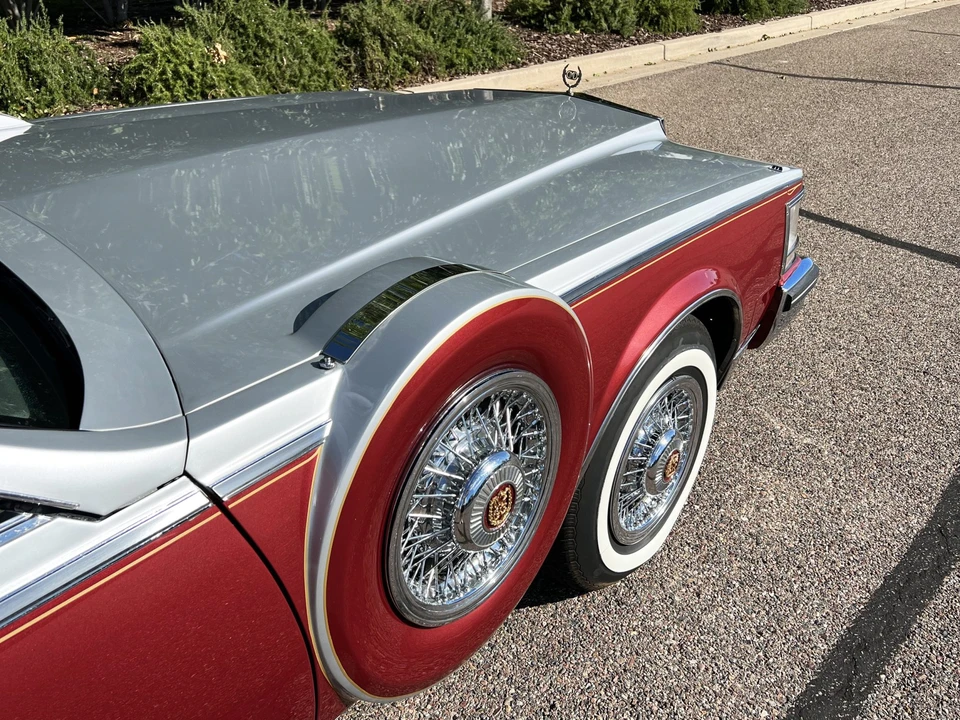 1982 Cadillac Seville - Image 30 of 31