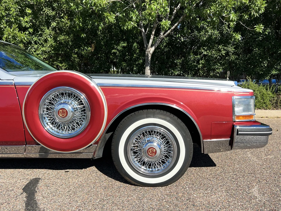 1982 Cadillac Seville - Image 31 of 31
