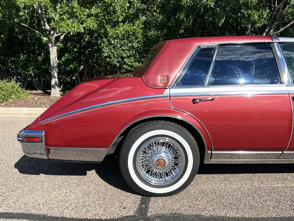 1982 Cadillac Seville - Image 28 of 31