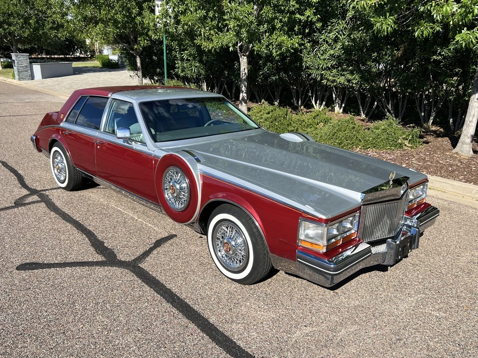 1982 Cadillac Seville - Image 8 of 31