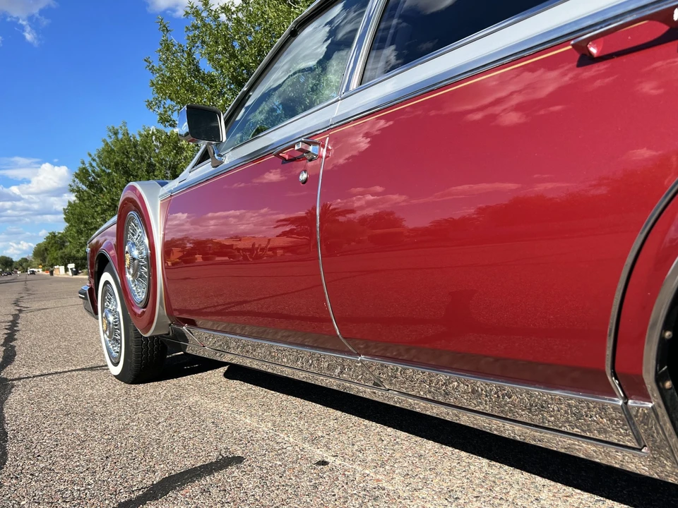 1982 Cadillac Seville - Image 23 of 31