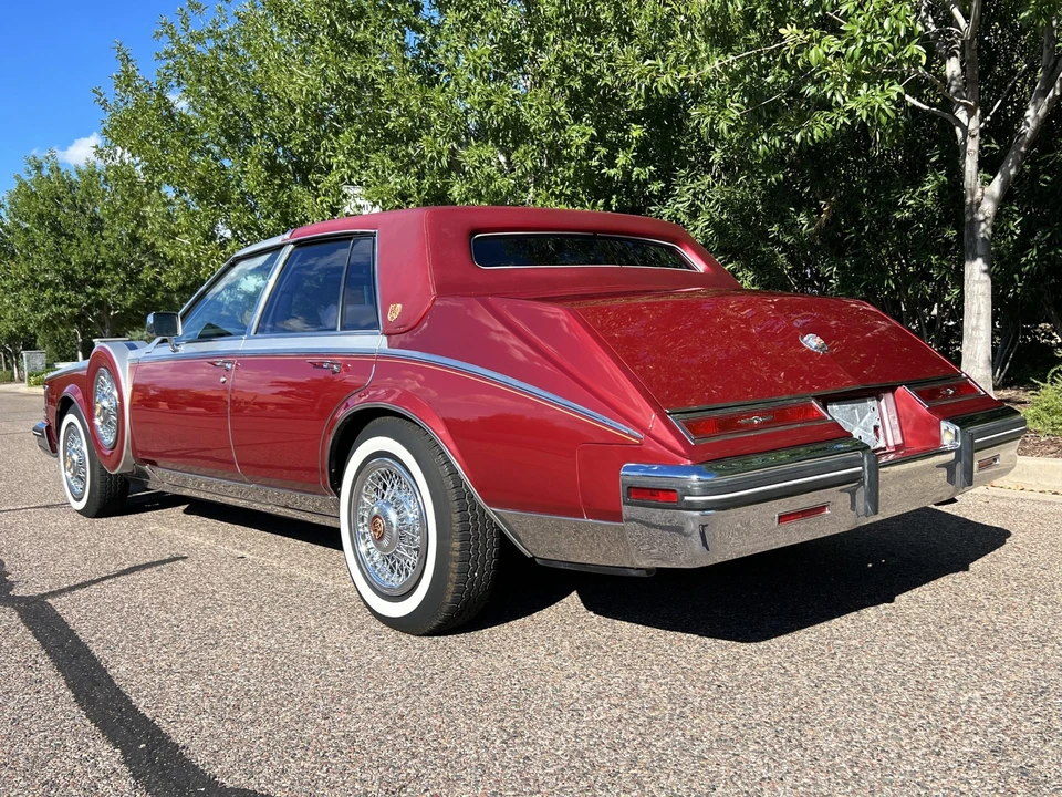 1982 Cadillac Seville - Image 15 of 31