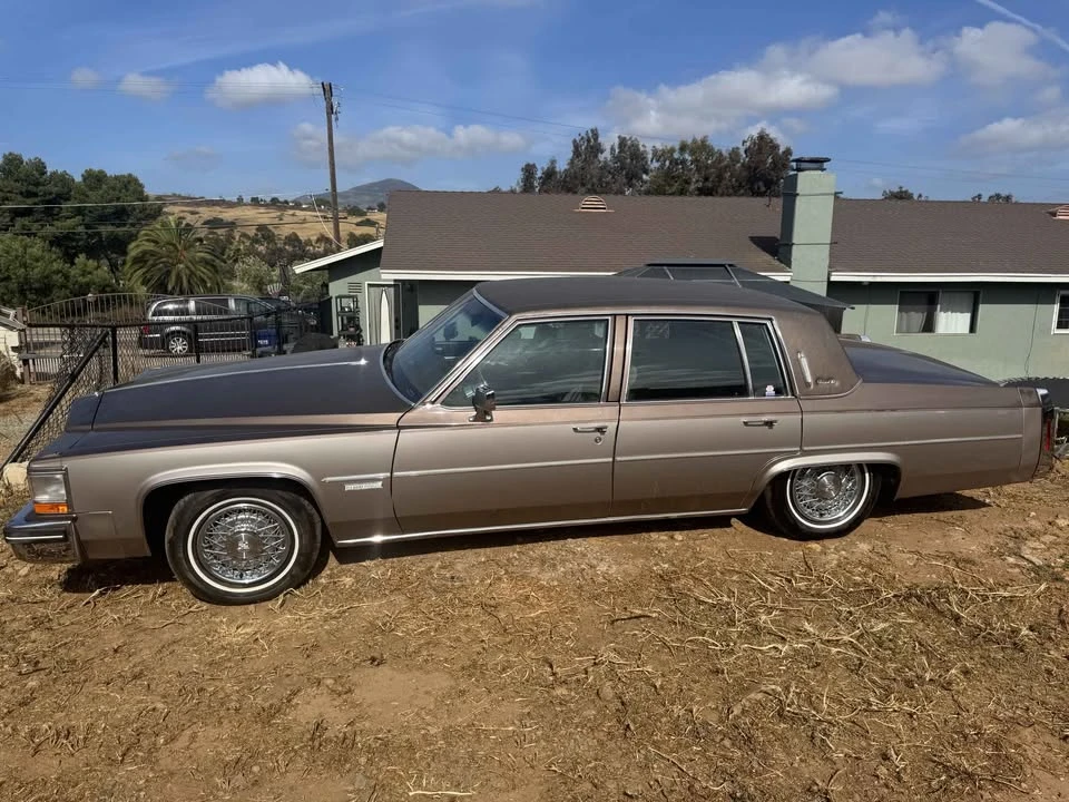 1982 Cadillac DeVille 5th Gen - Image 2 of 9