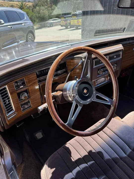 1982 Cadillac DeVille 5th Gen - Image 9 of 9