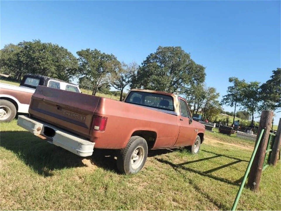 1982 Chevrolet C/K 3rd Gen - Image 2 of 6