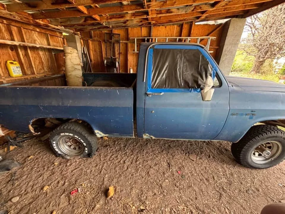 1982 Chevrolet C/K 3rd Gen - Image 3 of 3