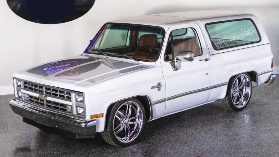 1982 Chevrolet K5 Blazer 2nd Gen - Image 2 of 17