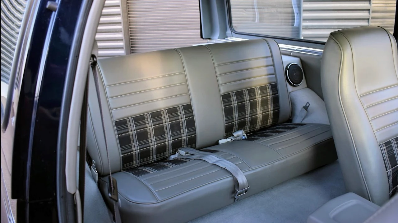 1982 Chevrolet K5 Blazer 2nd Gen - Image 3 of 24