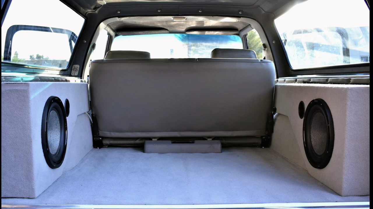 1982 Chevrolet K5 Blazer 2nd Gen - Image 16 of 24