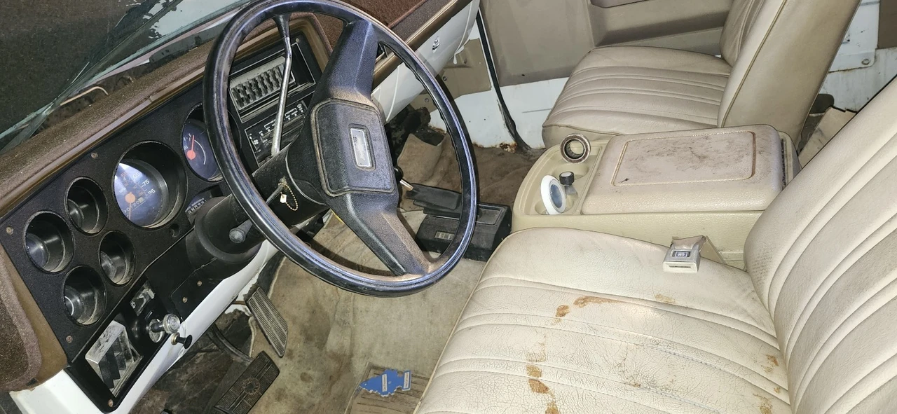 1982 Chevrolet K5 Blazer 2nd Gen - Image 9 of 11