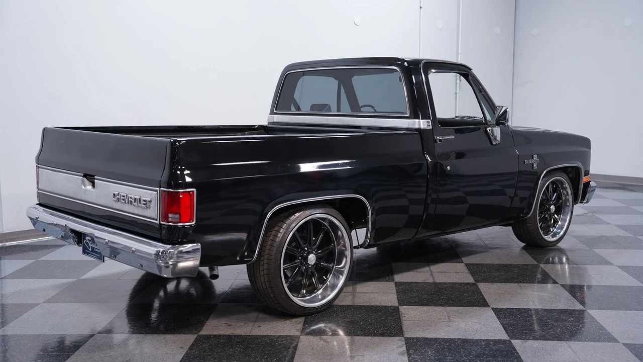 1982 Chevrolet C/K 3rd Gen - Image 11 of 12