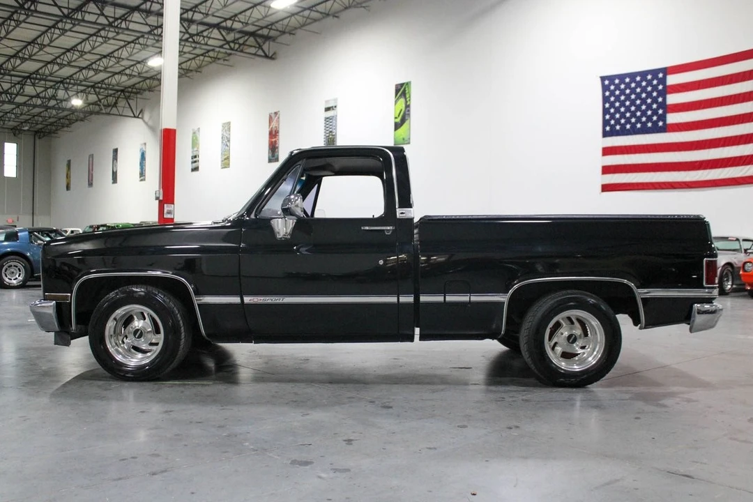 1982 Chevrolet C/K 3rd Gen - Image 3 of 21