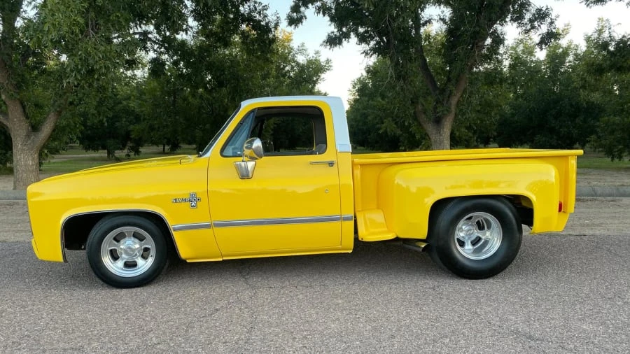 1982 Chevrolet C/K 3rd Gen - Image 2 of 23
