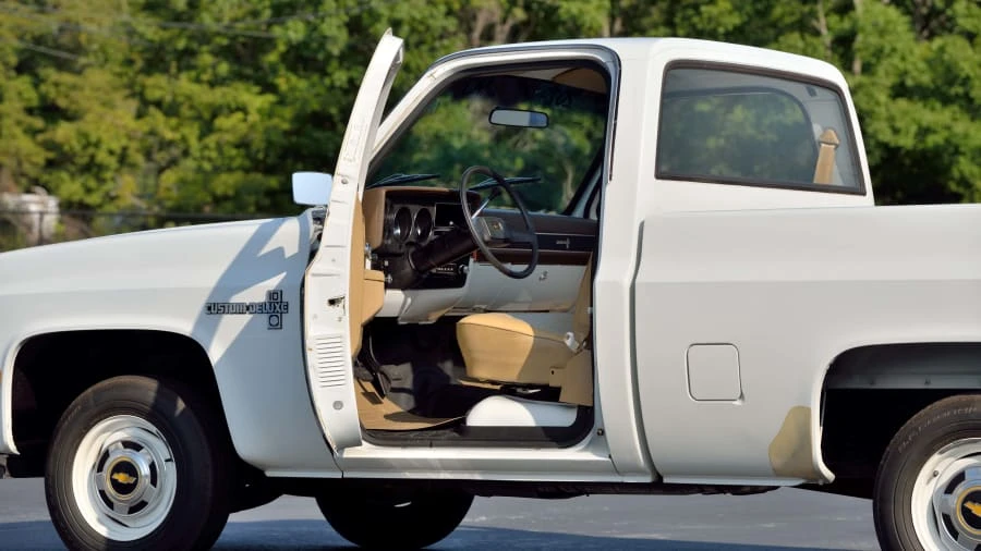 1982 Chevrolet C/K 3rd Gen - Image 17 of 27