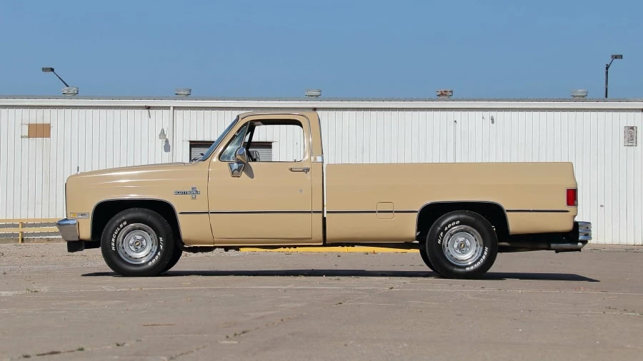 1982 Chevrolet C/K 3rd Gen - Image 2 of 21