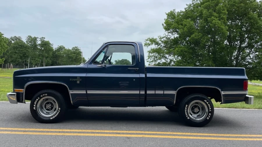 1982 Chevrolet C/K 3rd Gen - Image 2 of 15