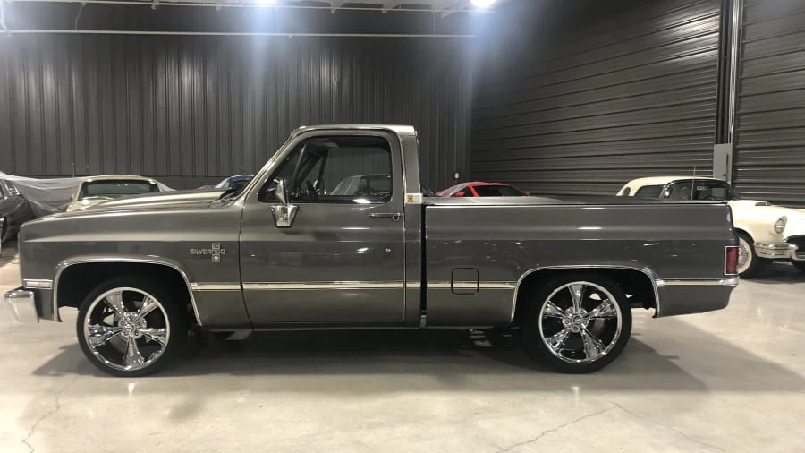 1982 Chevrolet C/K 3rd Gen - Image 2 of 22
