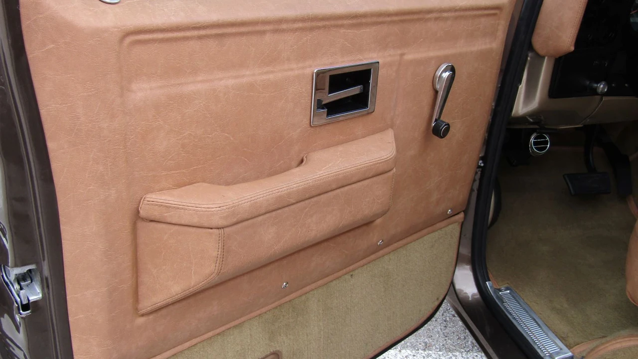 1982 Chevrolet C/K 3rd Gen - Image 11 of 31