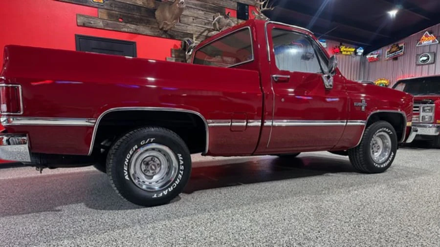 1982 Chevrolet C/K 3rd Gen - Image 2 of 17