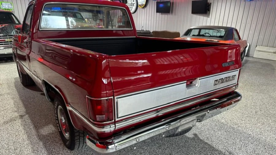 1982 Chevrolet C/K 3rd Gen - Image 3 of 17
