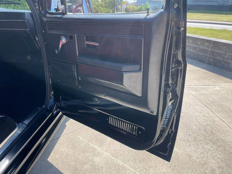 1982 Chevrolet C/K 3rd Gen - Image 31 of 31