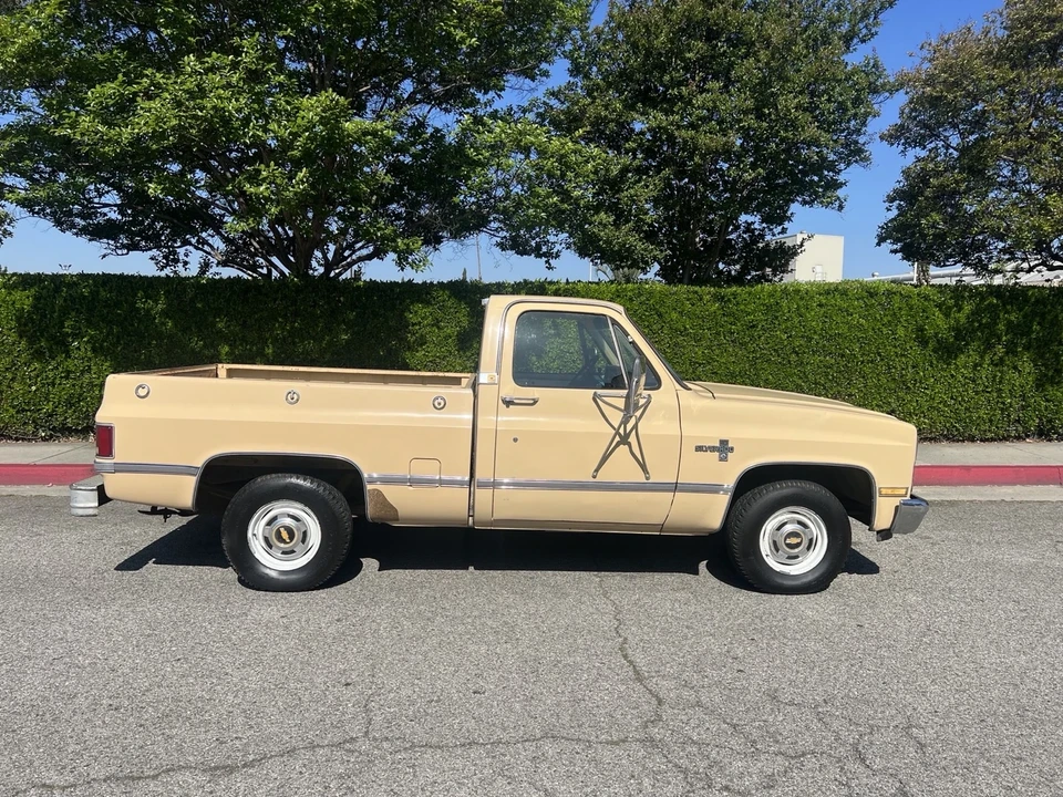 1982 Chevrolet C/K 3rd Gen - Image 2 of 21