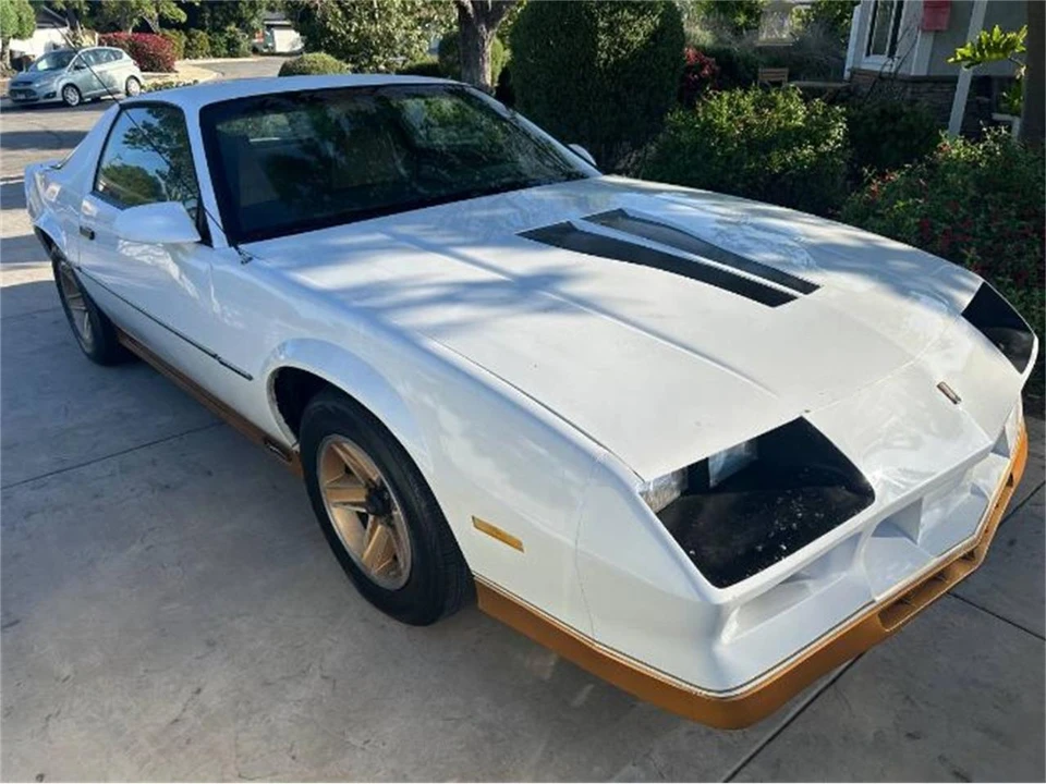 1982 Chevrolet Camaro 3rd Gen - Image 3 of 17