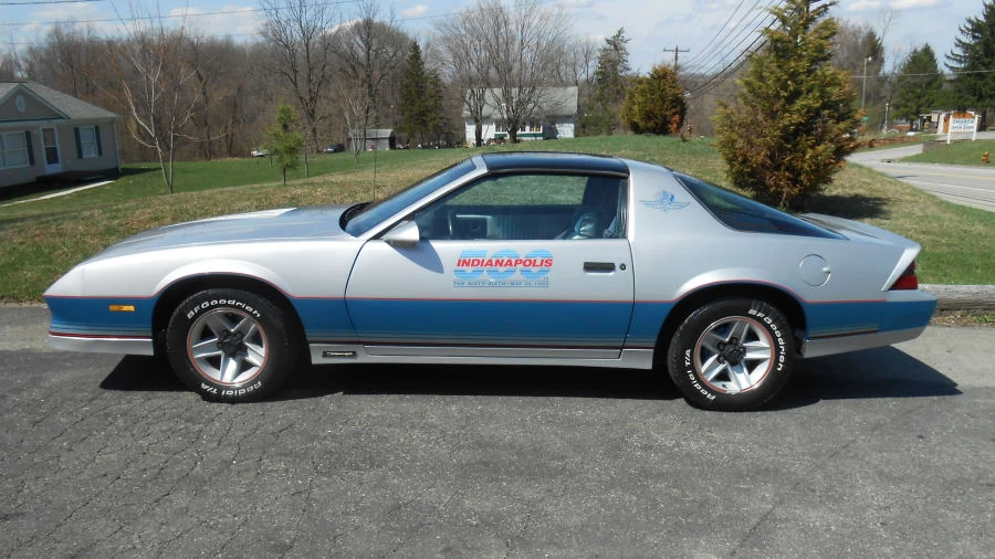 1982 Chevrolet Camaro 3rd Gen - Image 2 of 9