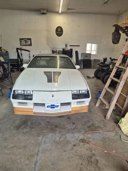 1982 Chevrolet Camaro 3rd Gen - Image 2 of 8