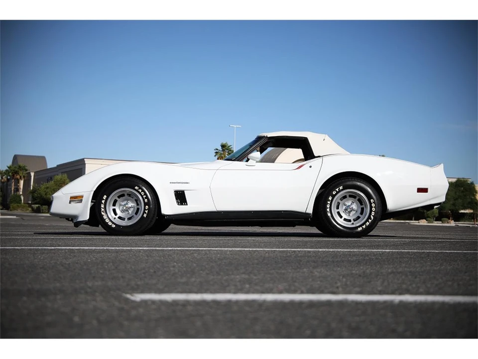 1982 Chevrolet Corvette C3 - Image 8 of 21