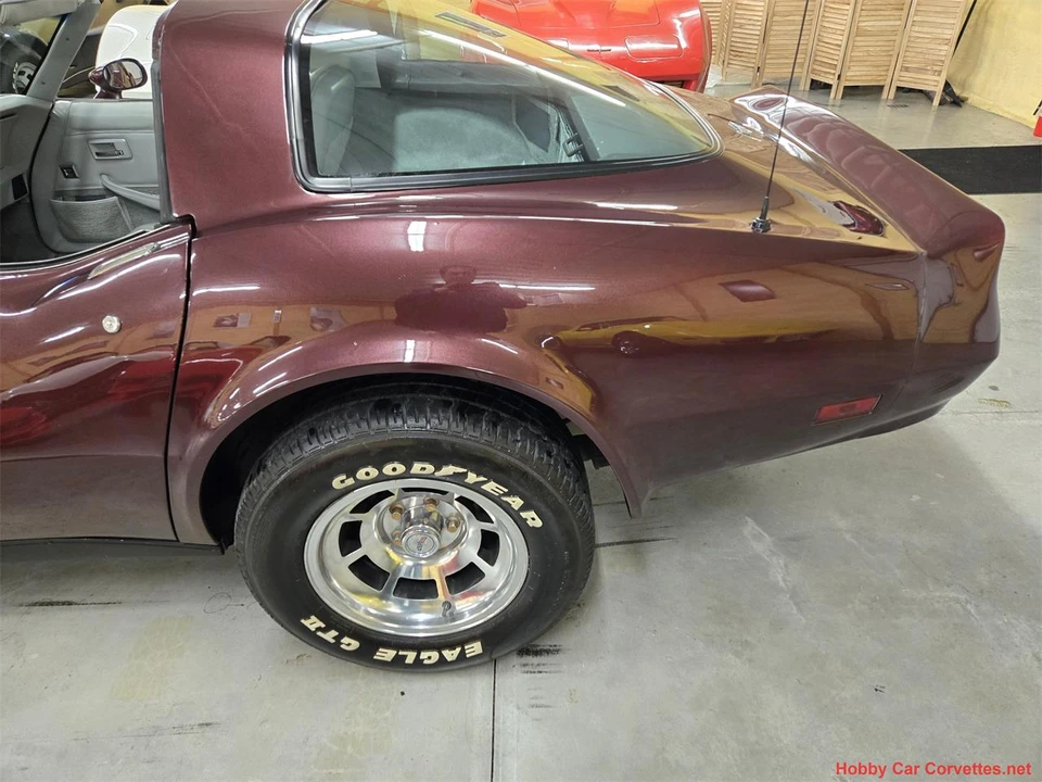 1982 Chevrolet Corvette C3 - Image 24 of 31