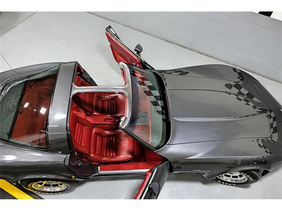 1982 Chevrolet Corvette C3 - Image 11 of 31