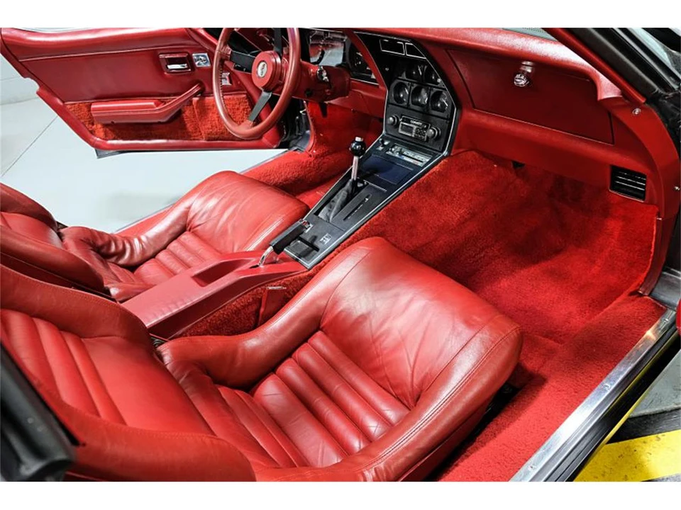 1982 Chevrolet Corvette C3 - Image 19 of 31