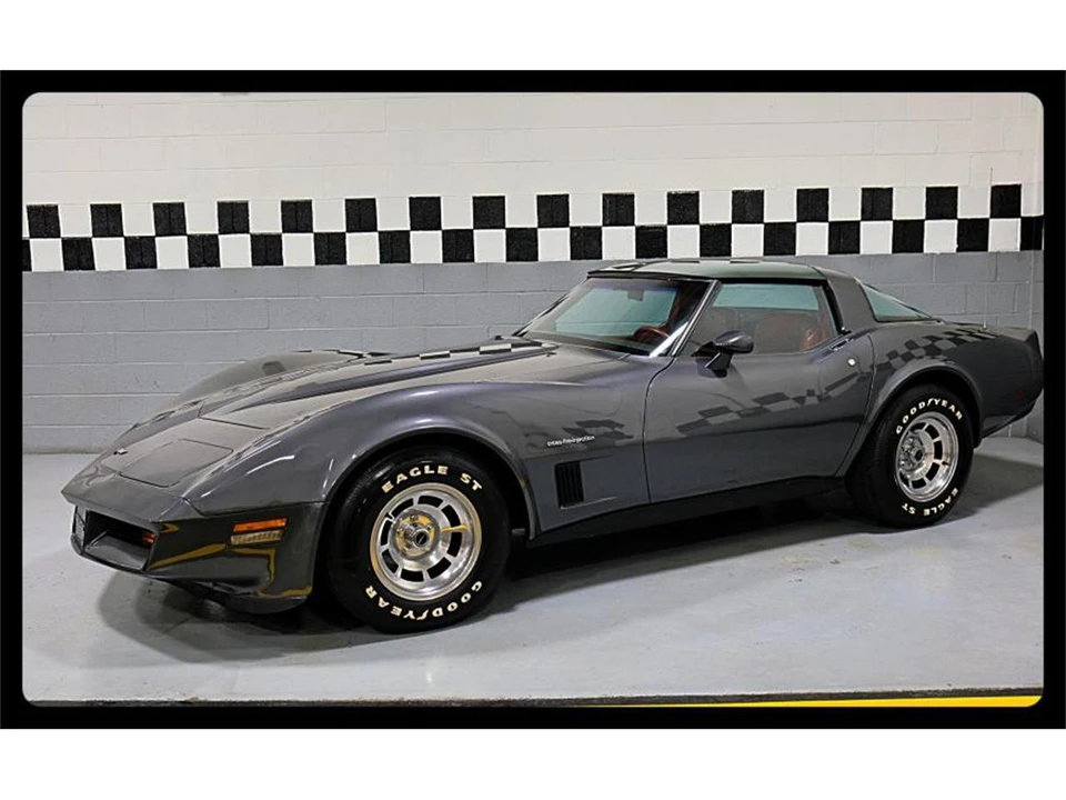 1982 Chevrolet Corvette C3 - Image 22 of 31