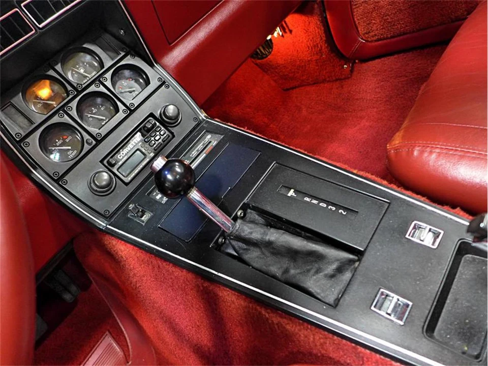 1982 Chevrolet Corvette C3 - Image 27 of 31